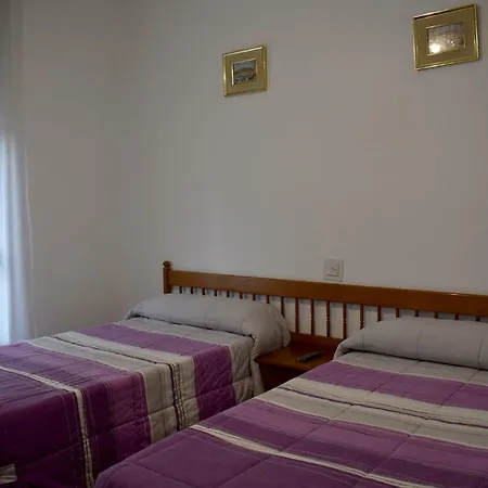 Hostal Oviedo Affittacamere