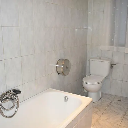 Hostal Oviedo * León