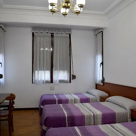 Hostal Oviedo