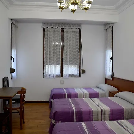 Hostal Oviedo Konukevi León
