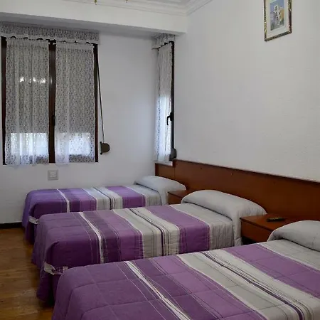 Hostal Oviedo Maison d'hôtes León
