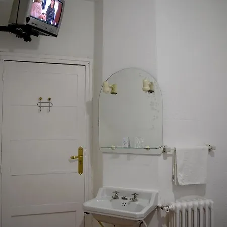 Hostal Oviedo Konukevi León