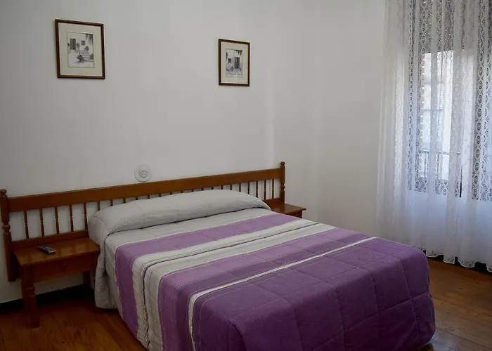 Affittacamere Hostal Oviedo